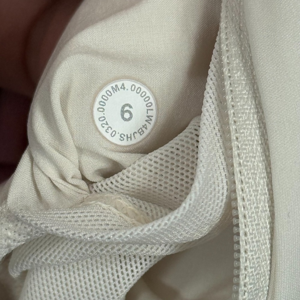 Lululemon Dynamic Movement Puffer Hoodie Womens 6 Pullover Quilted Sweatshirt - Picture 9 of 10